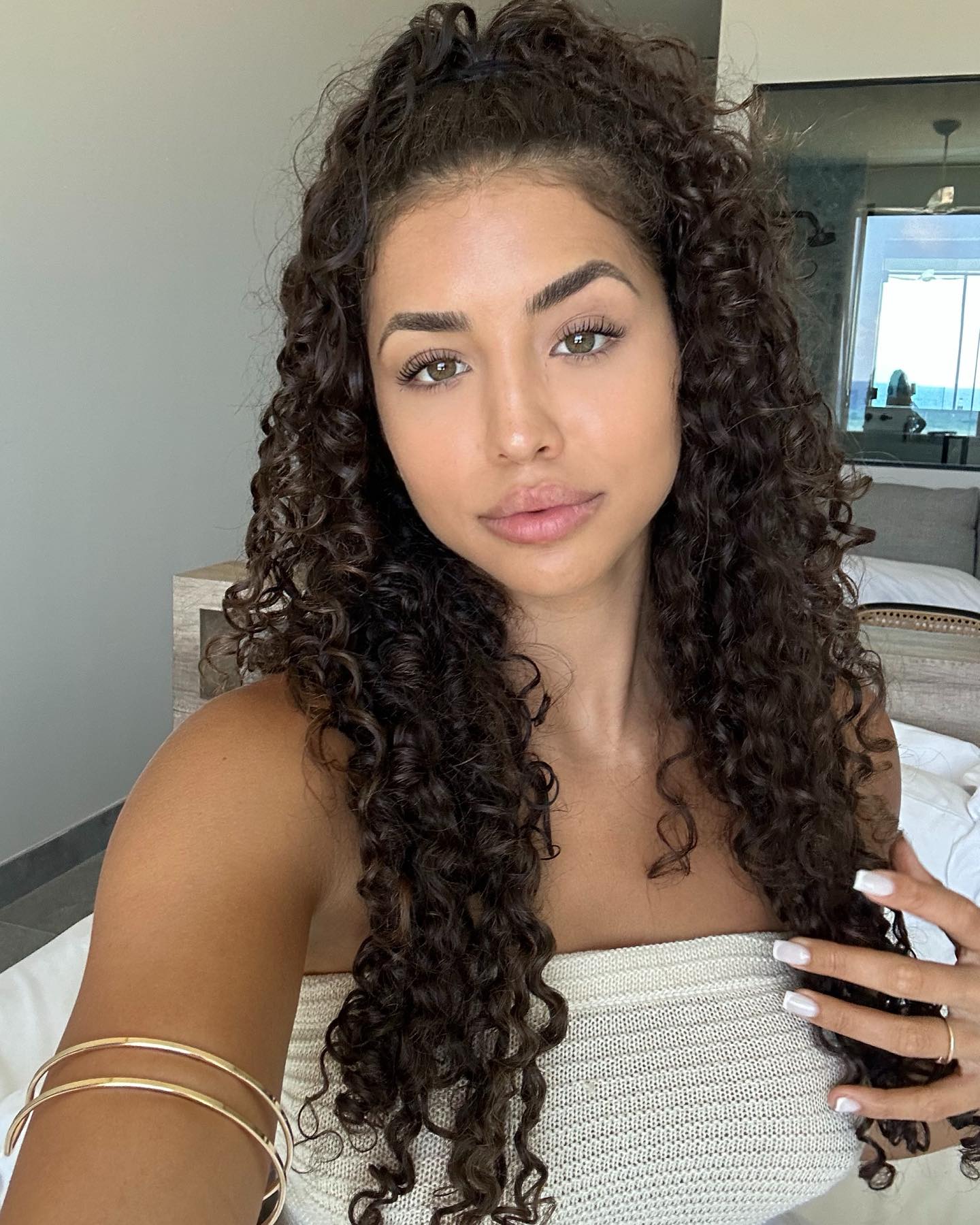 Thalia Matos #215077