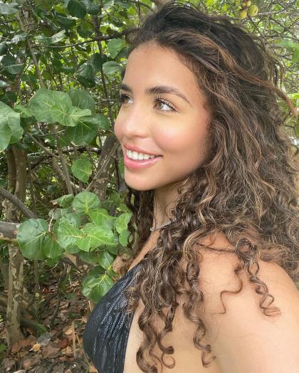 Thalia Matos photo 215009