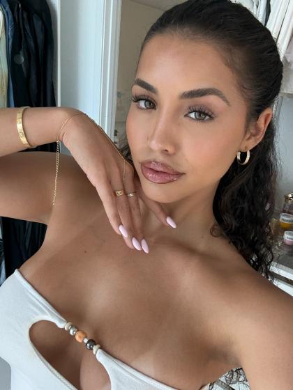 Thalia Matos photo 215054