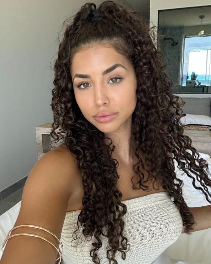 Thalia Matos photo 215076