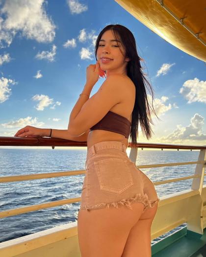 Aishah Sofey photo 216624