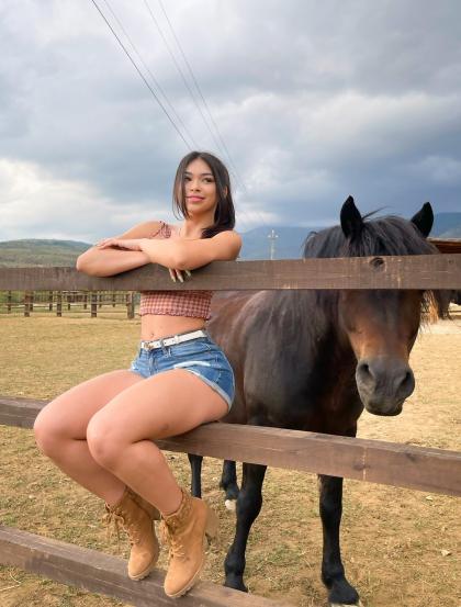 Aishah Sofey photo 216674