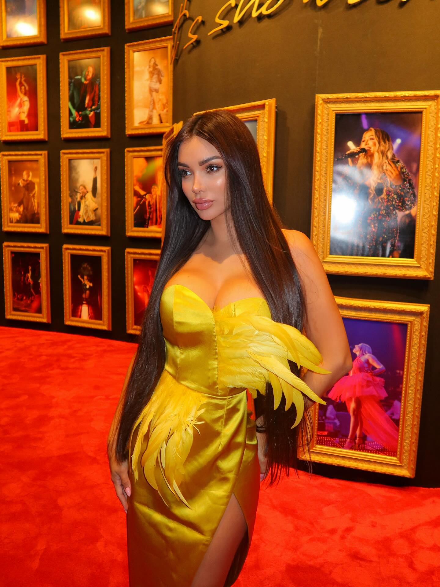 Paula Manzanal #216873