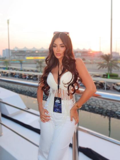 Paula Manzanal photo 216759