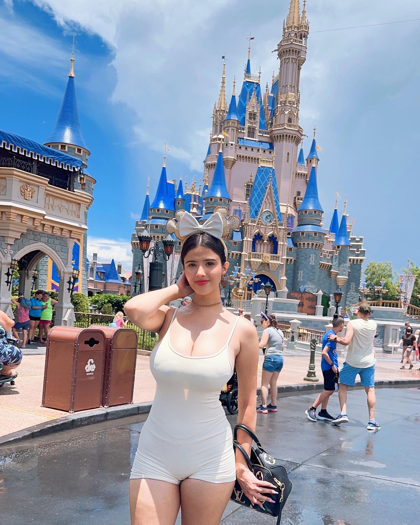 Tabby Lookofsky #216932