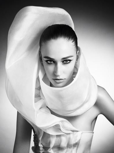 Viviane Orth #217649