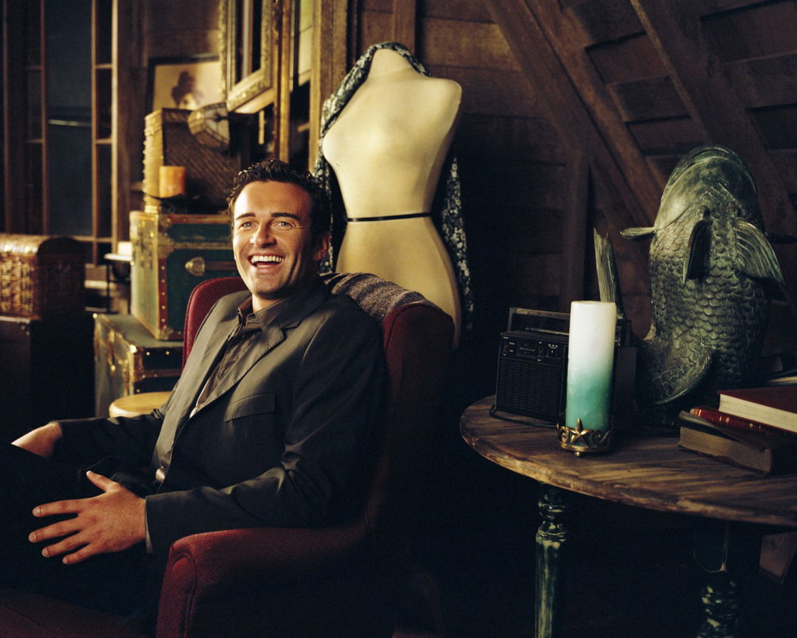 Julian McMahon #217812