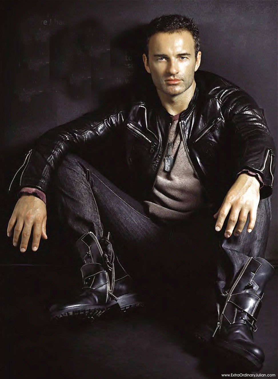 Julian McMahon #217819