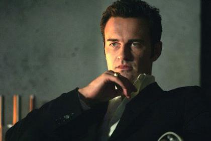 Julian McMahon