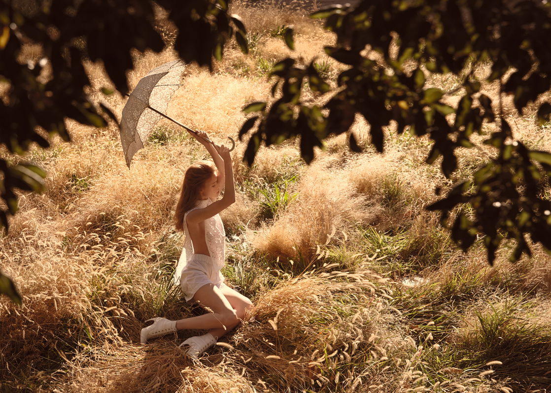 Julia Hafstrom #219410