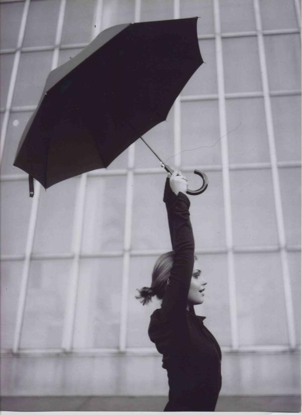 Izabella Miko #220039