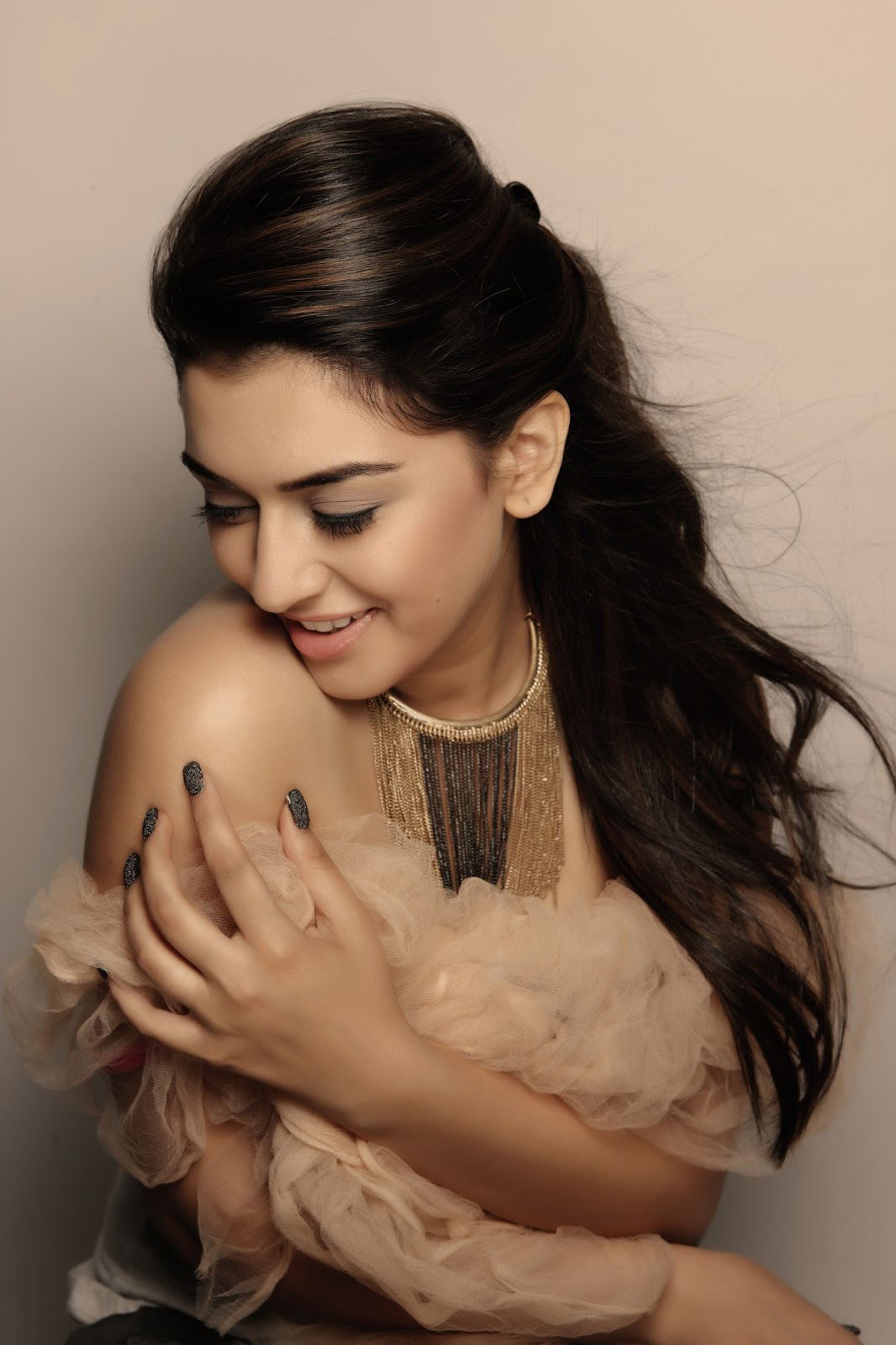 Hansika Motwani #220115