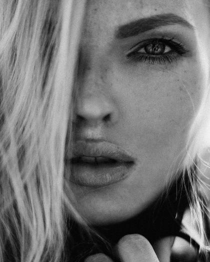 Zienna Sonne photo 2133