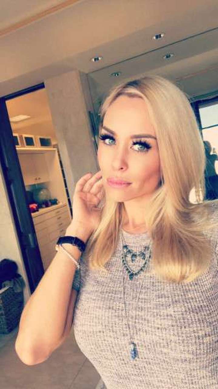 Natalie Nixon #222312