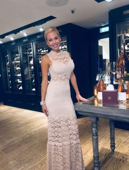 Natalie Nixon photo 222314