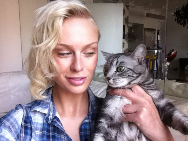 CariDee English #222806