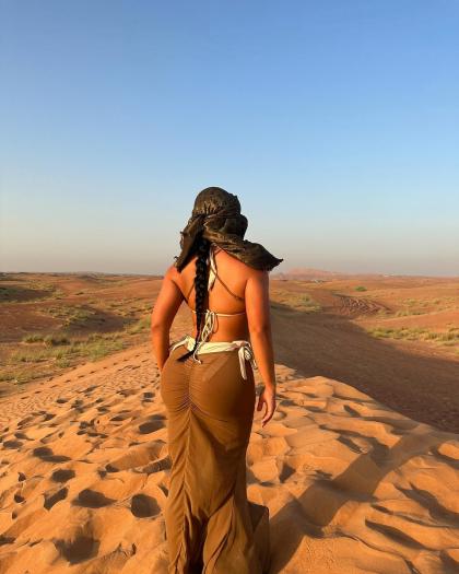 Kate Isobel photo 17413