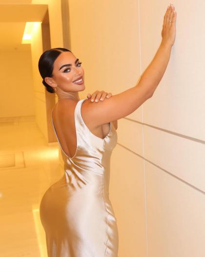 Kate Isobel photo 17449