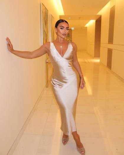 Kate Isobel photo 17450