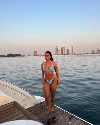 Kate Isobel photo 17453