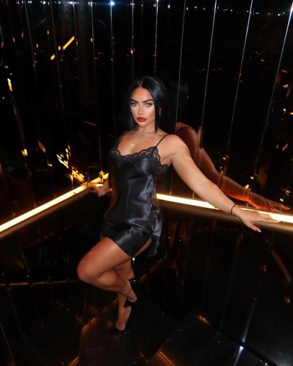 Kate Isobel photo 17467