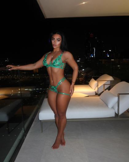 Kate Isobel photo 17484