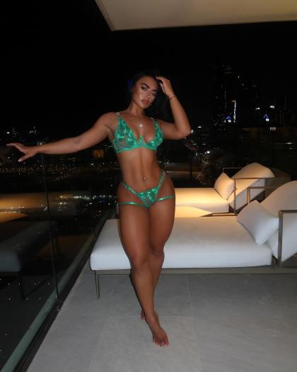 Kate Isobel photo 17485