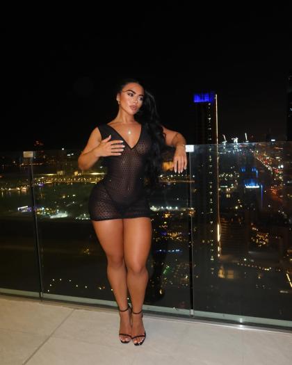 Kate Isobel photo 17524