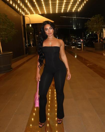 Kate Isobel photo 17536