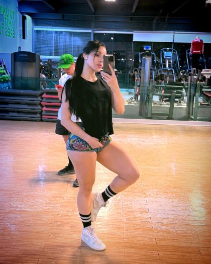 Yuliett Torres photo 223916