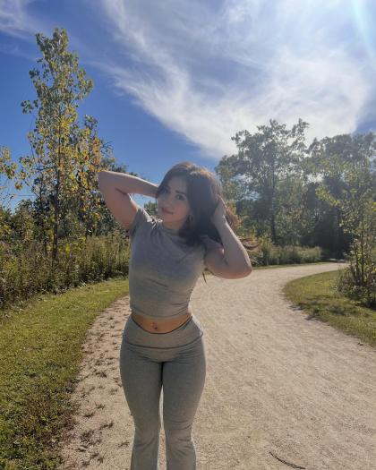 Liliana photo 224000