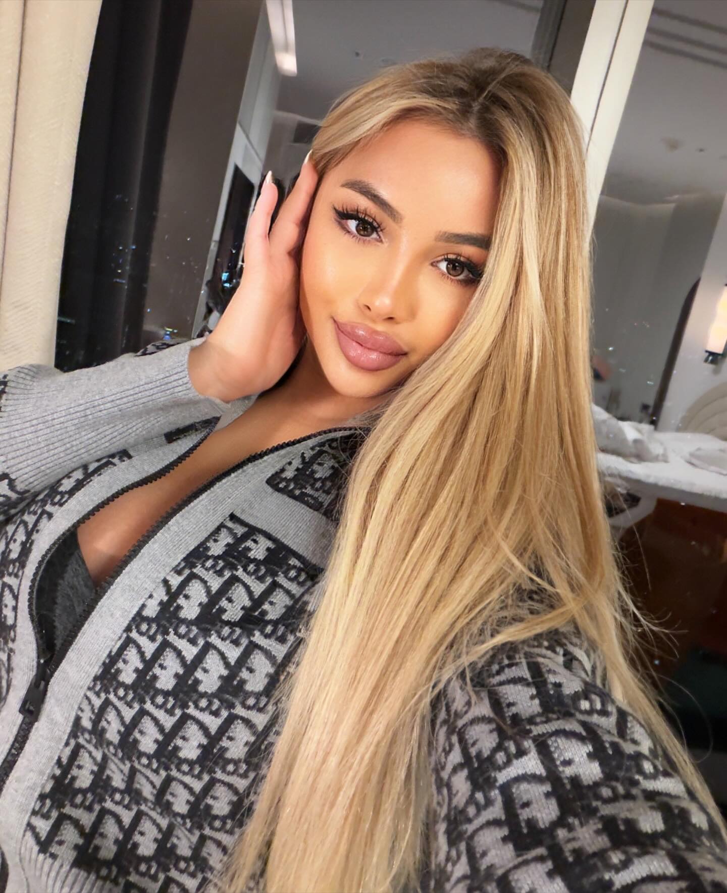 Sitora Israilova #226298