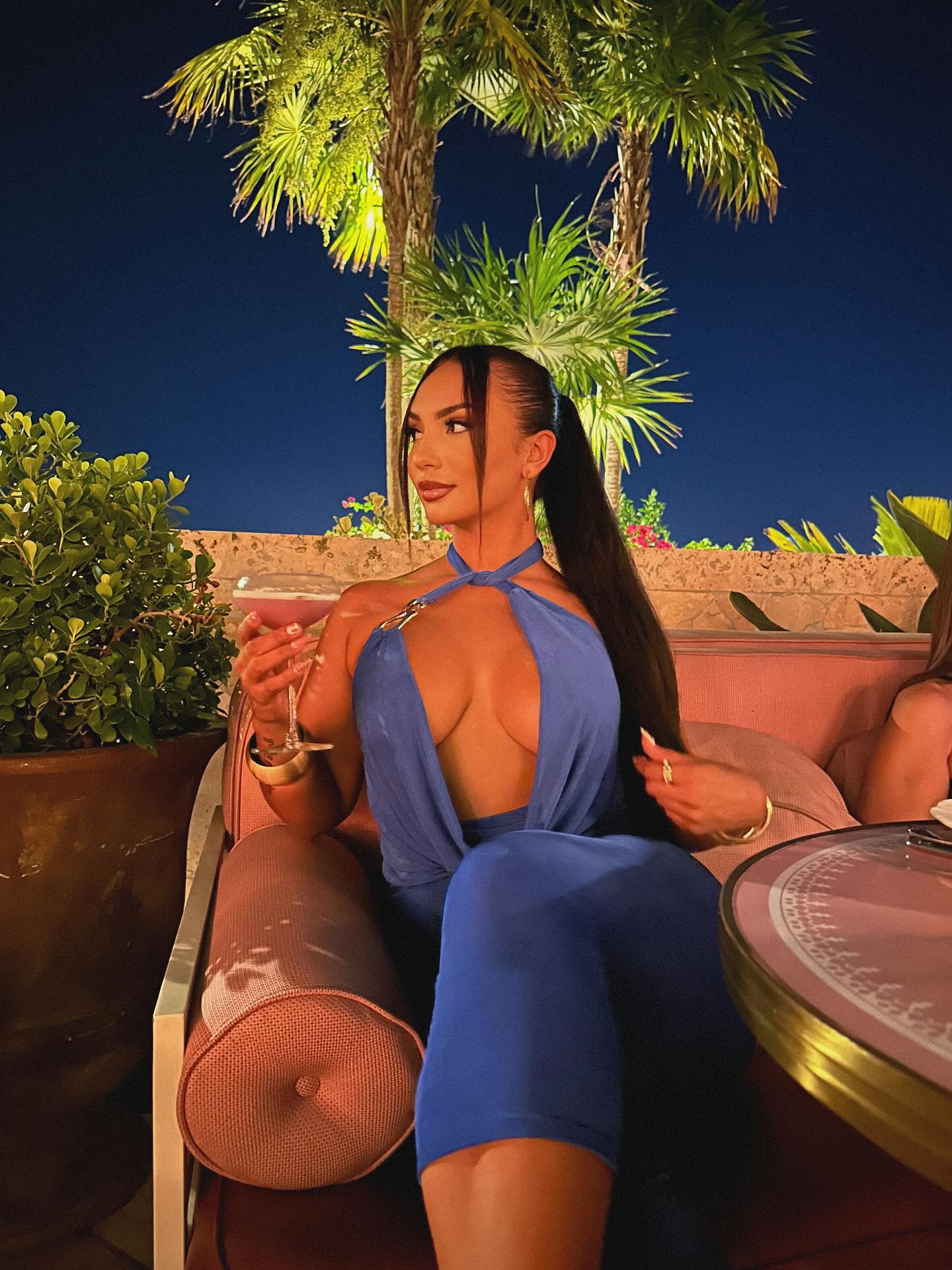 Camila Bernal #228107