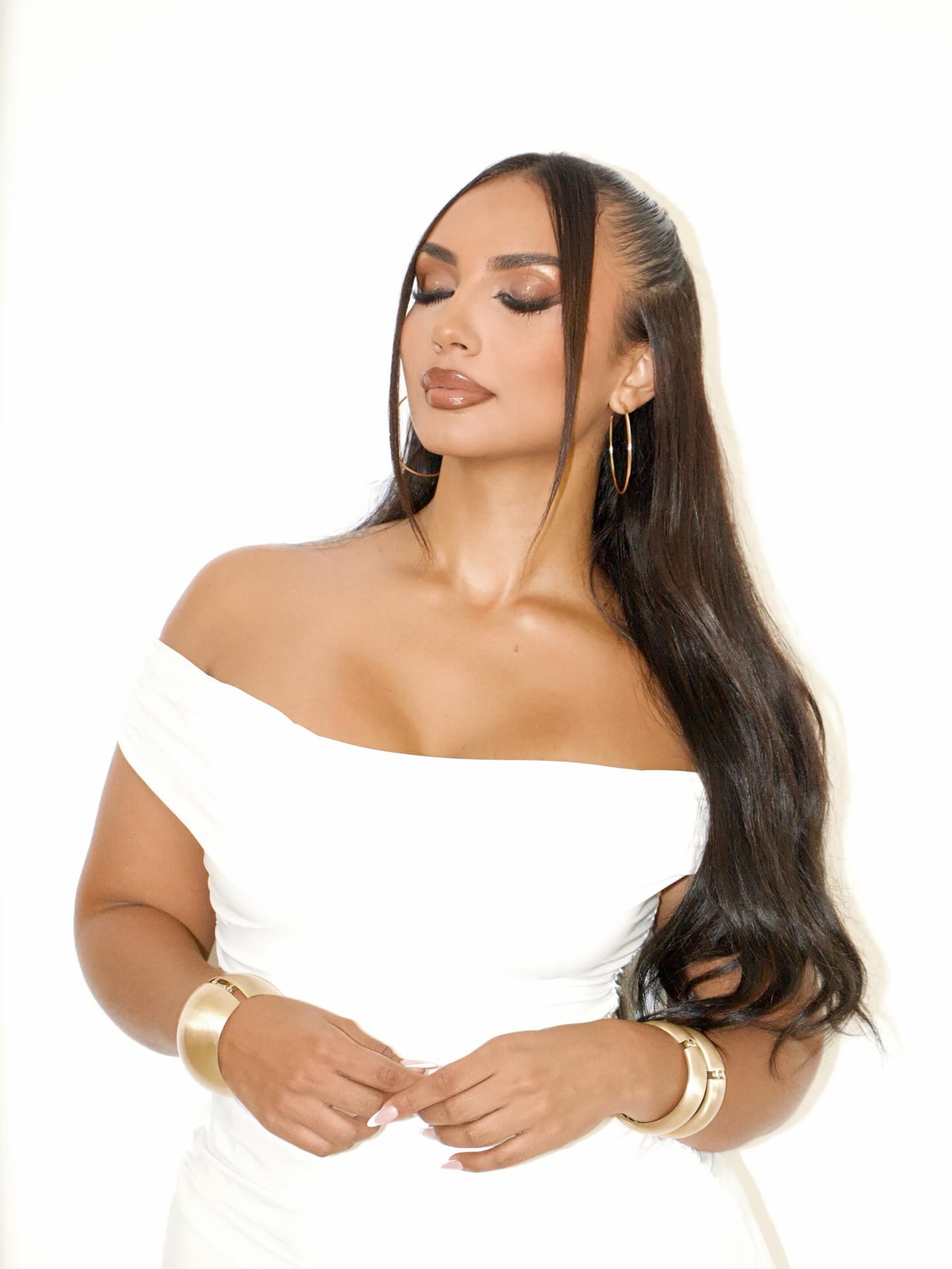 Camila Bernal #228125