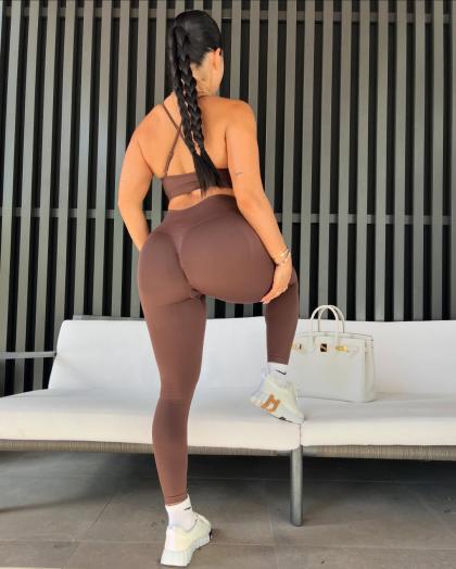 Katya Elise Henry photo 228678