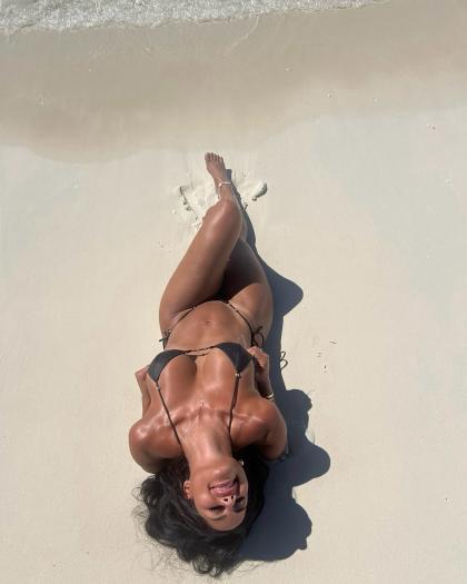 Katya Elise Henry photo 228819