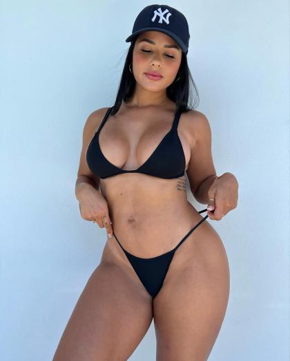 Katya Elise Henry photo 228908