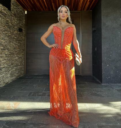 Paola Usme photo 230720