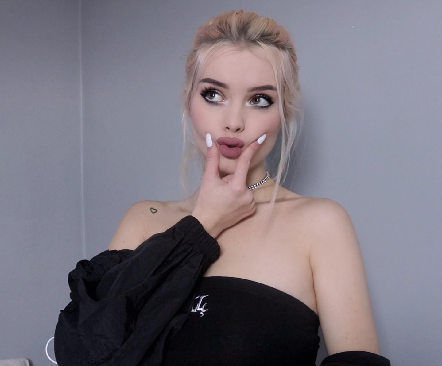 Lauren Burch #230103