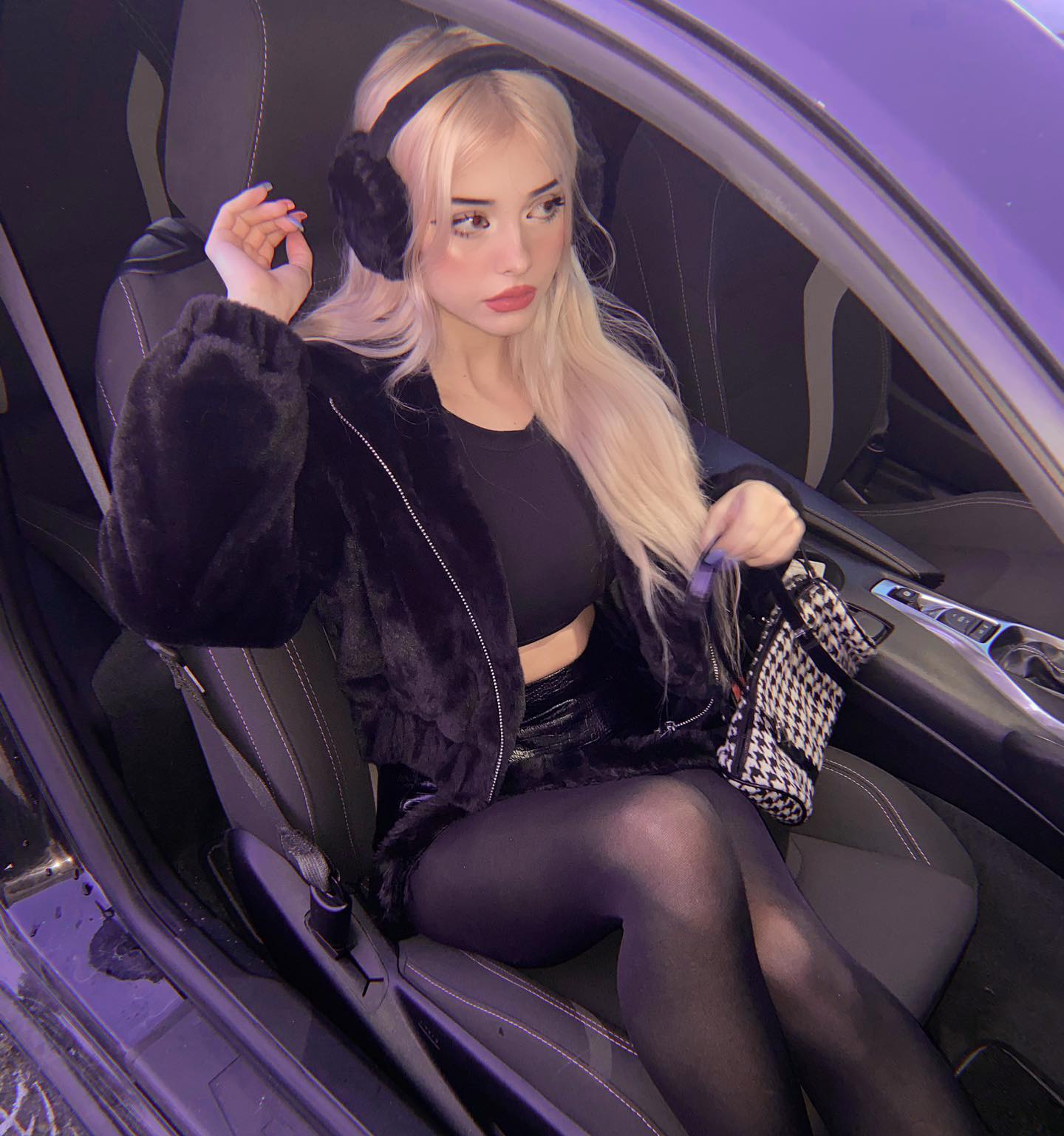 Lauren Burch #230210