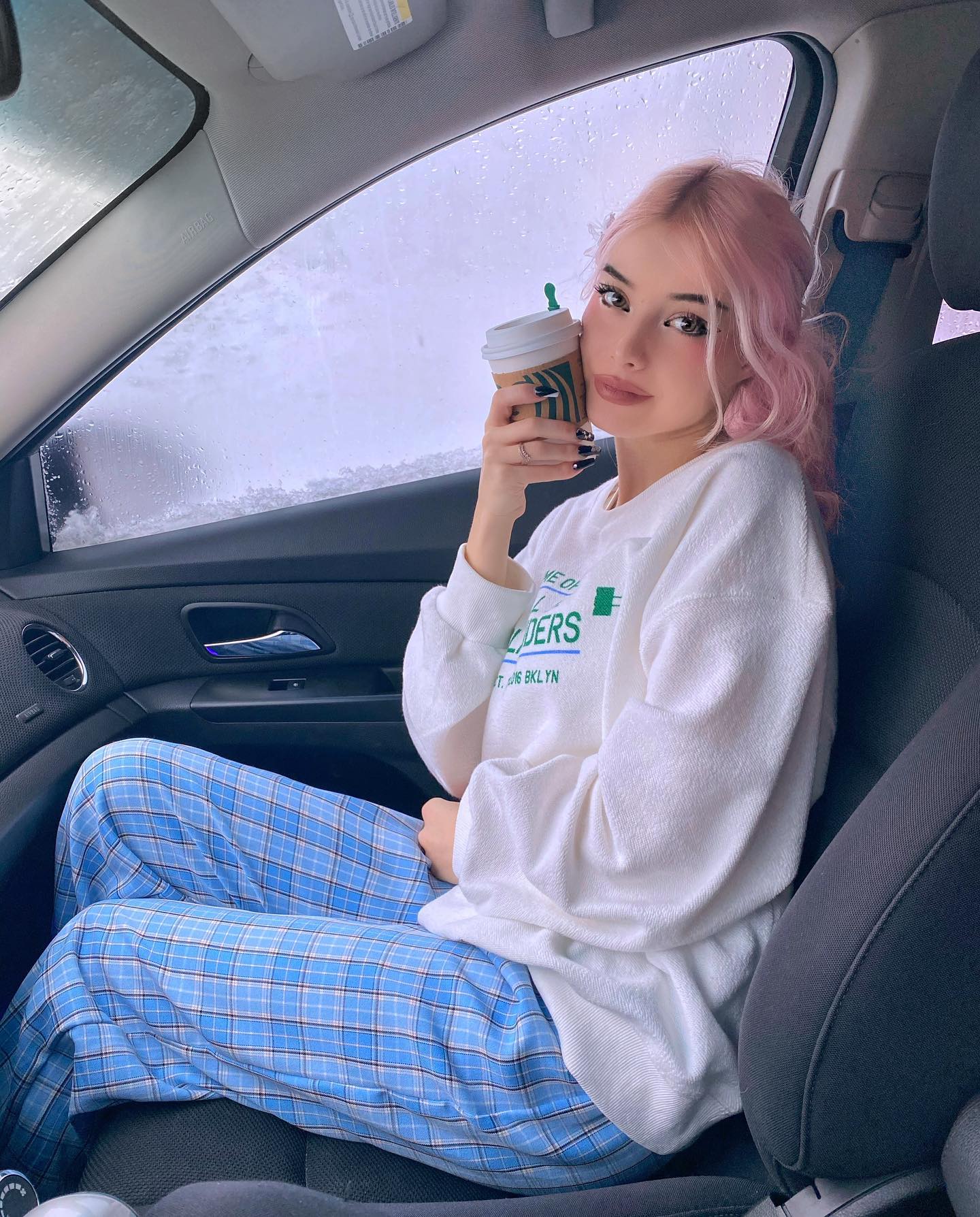 Lauren Burch #230228