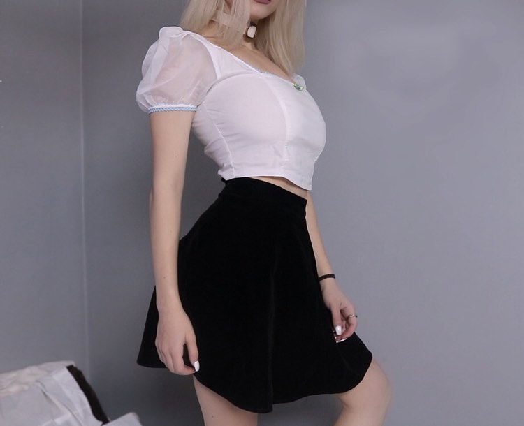 Lauren Burch #230356