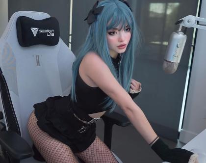 Lauren Burch photo 230197