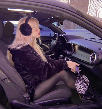 Lauren Burch photo 230211