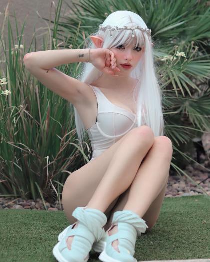 Lauren Burch photo 230218