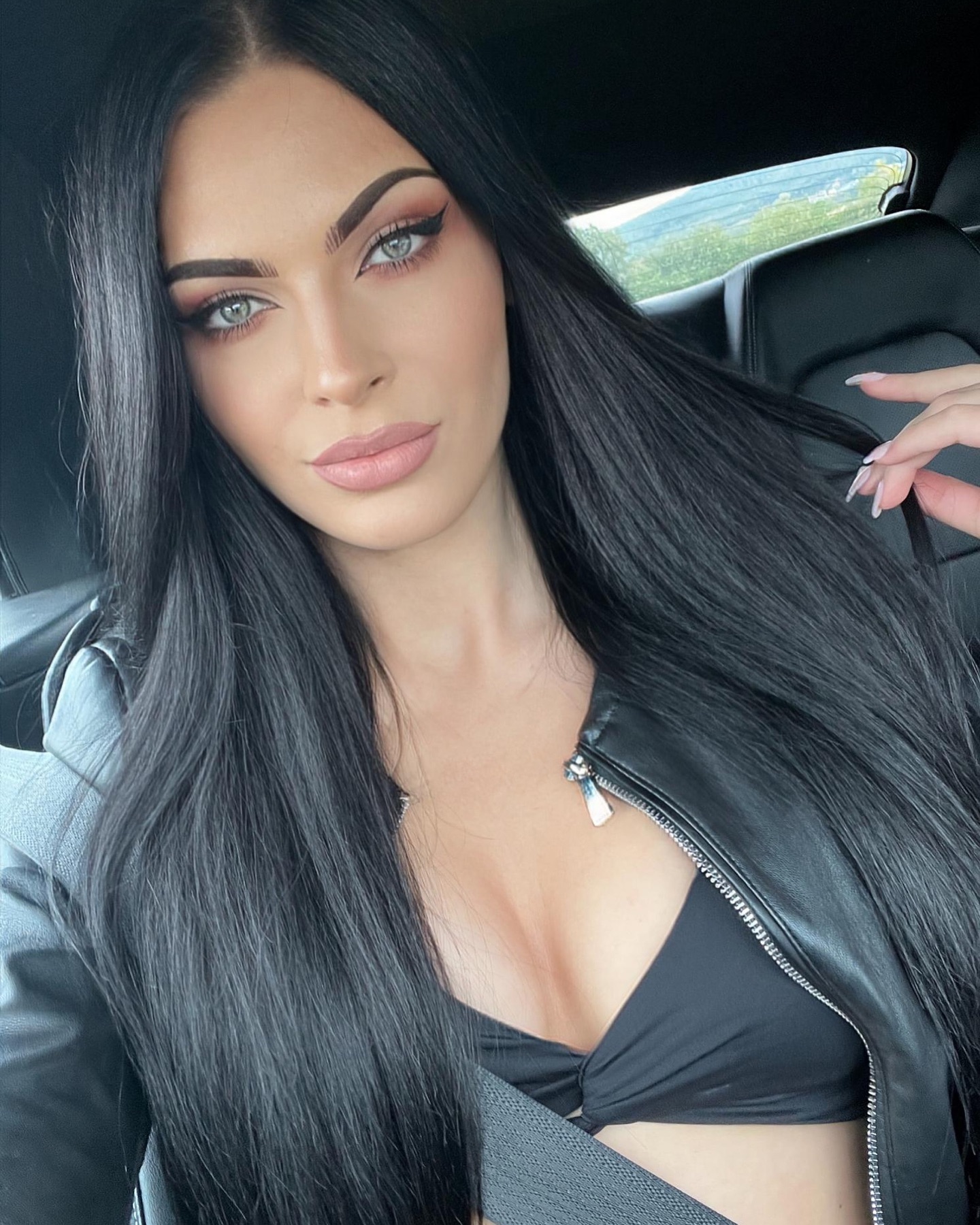 Jacqueline Neubauer #230897