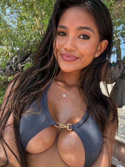 Maeurn Smiles photo 231365