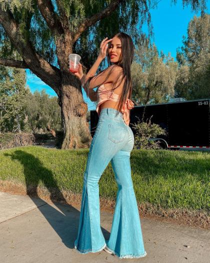 Claudia Alende photo 234035