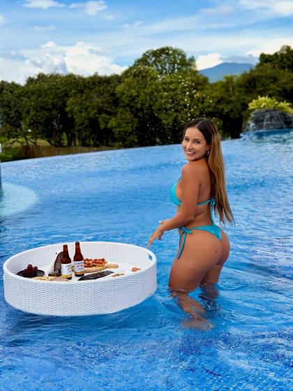 Veronica Weffer photo 234306