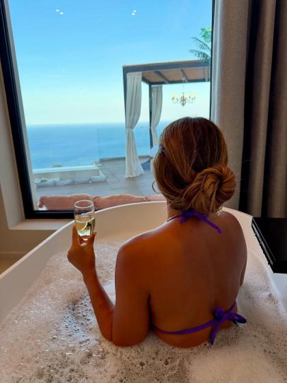 Veronica Weffer photo 234375